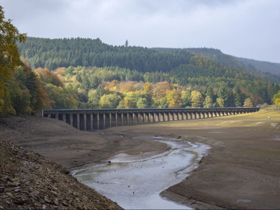 Derwent reservoir drought, Derbyshire