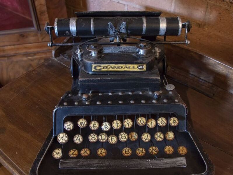 Retro typewriter, Crandall No3 machine