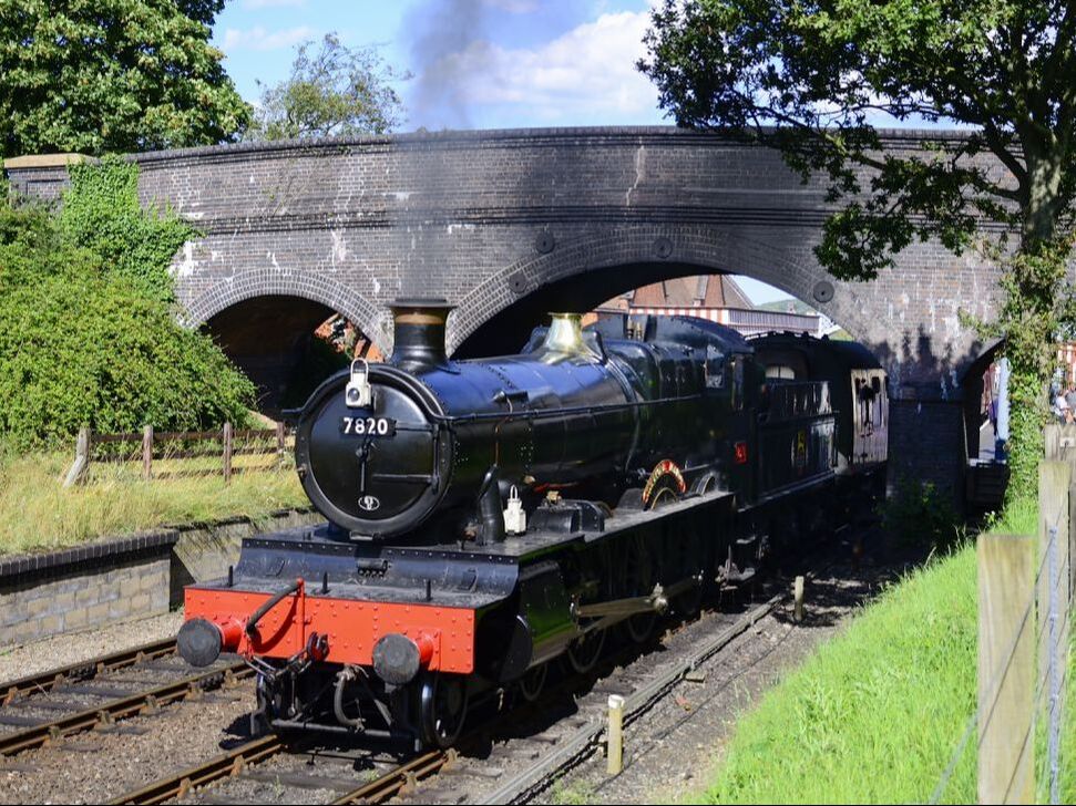Dinmore Manor, 7820, steam train, North Norfolk