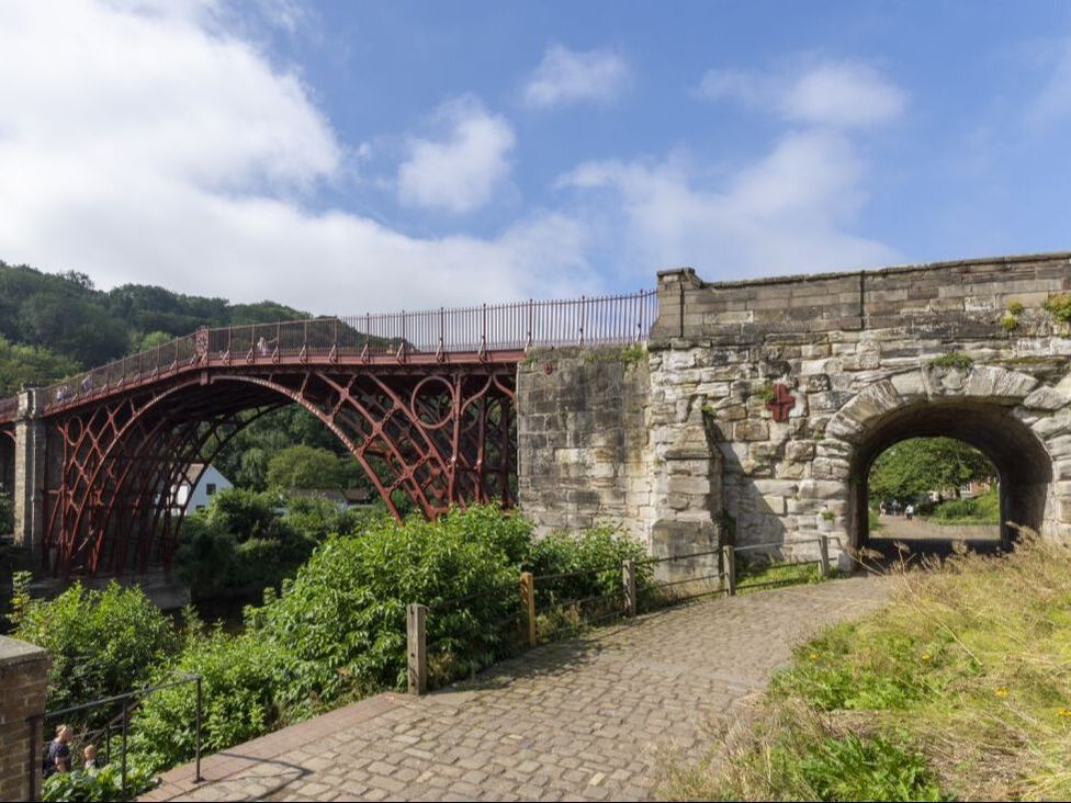Ironbridge, river Severn, Telford, Shropshire, Brunel, Victorian, engineering, bridge, gorge