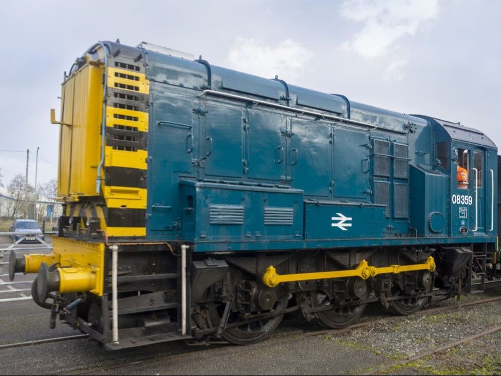 diesel locomotive 08359